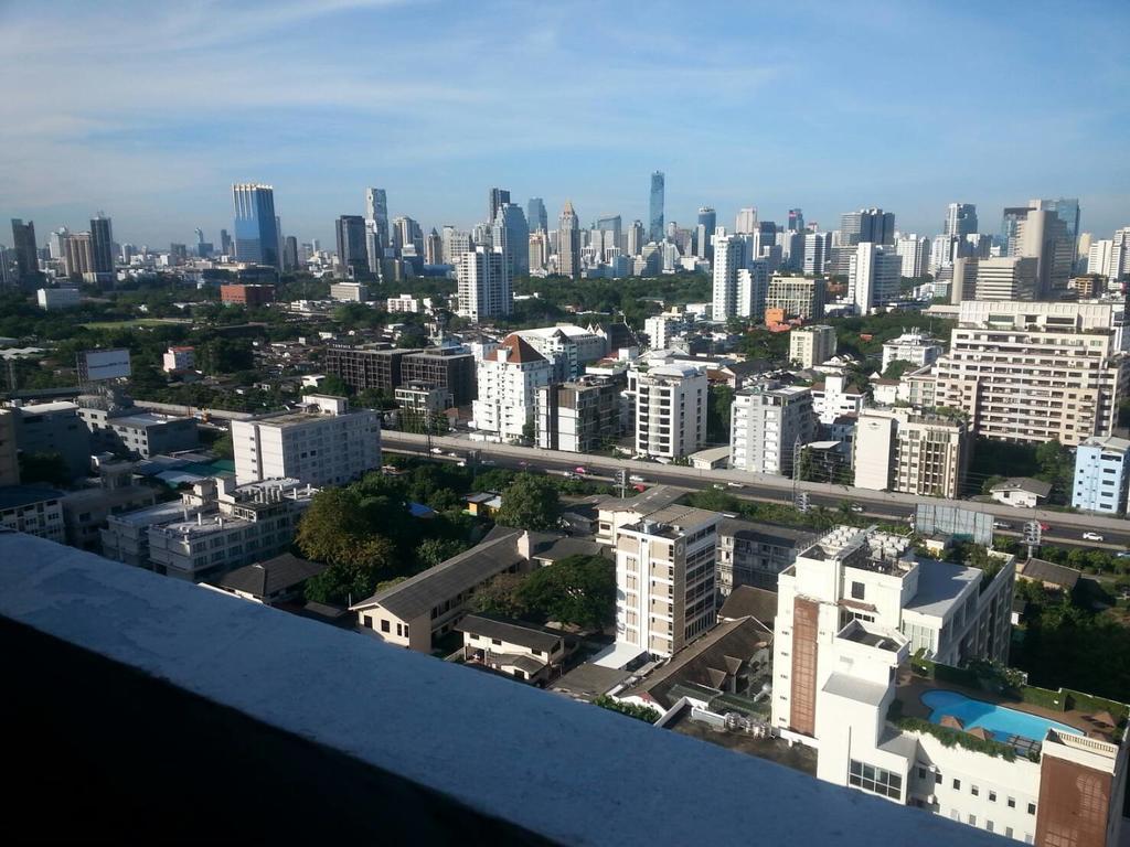 Omni Tower Sukhumvit Nana By Compass Hospitality Apartment Bangkok Exterior photo